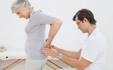 Mga pamamaraan para sa paggamot ng osteochondrosis ng lumbar spine